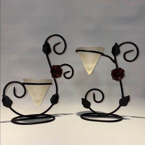 Elegant Iron Candle Holders with frosted Glass - Picture 1 of 9